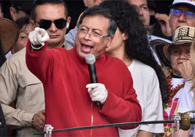 Denuncia Petro plan para atentar en su contra Denuncia Petro plan para atentar en su contra