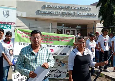 Con protesta piden liberaci&oacute;n de detenido