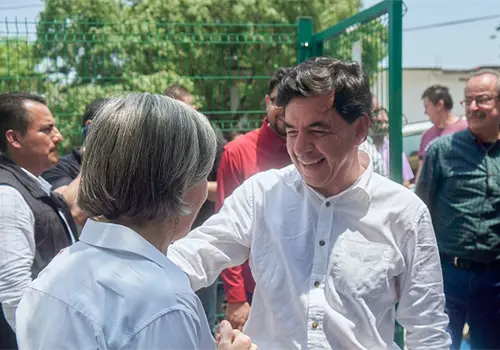 Acusan a exvocero de nexos con rey del huachicol