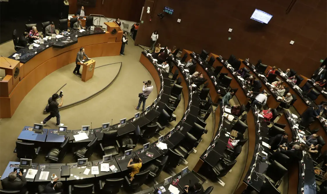 En su exposición de motivos, el dictamen subraya que la reforma busca dejar atrás un esquema laboral vigente desde hace más de 100 años. Cortesía