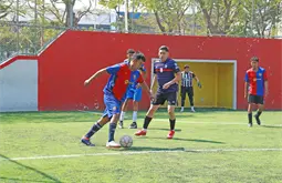 Santos toma revancha y se corona campe&oacute;n