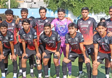 Sigue en lo m&aacute;s alto el vuelo universitario