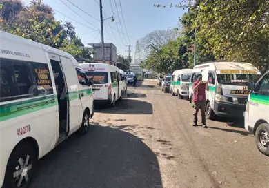 Denuncian choferes saturación de rutas Denuncian choferes saturación de rutas