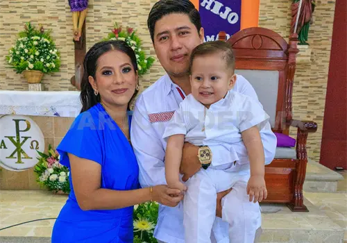 Sebasti&aacute;n, peque&ntilde;o milagro de amor