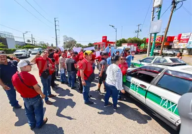 Piden a SMyT regularizar rutas de transporte