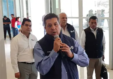 Inhabilitan a juez que concedió amparos contra exgobernador Inhabilitan a juez que concedió amparos contra exgobernador