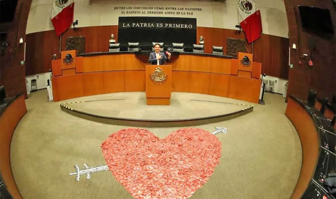 El corazón se colocó en el Senado. El Universal