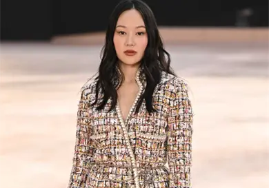 La actriz detrás de la "Dama de Plata" La actriz detrás de la "Dama de Plata"