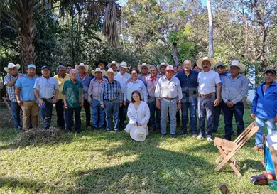 Celebran ameno convivio de Amor y Amistad