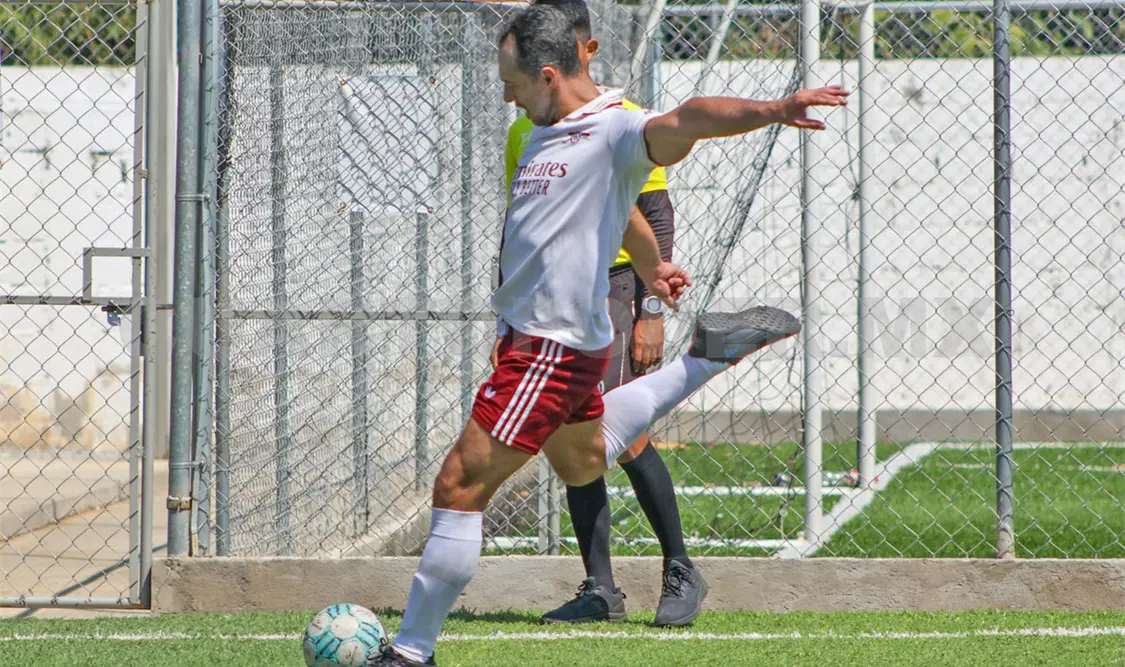 Urgencias se proclamó tricampeón de Liga tras vencer por 3-2 a Almacén en la gran final del Torneo IMSS. Alan Pola/CP