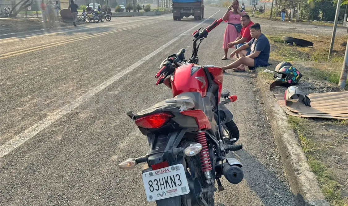 A pesar del golpe, los involucrados no presentaron lesiones graves. Víctor Sánchez / CP