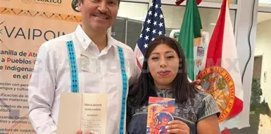 Exhibe Susi Bentzulul su libro en Estados Unidos