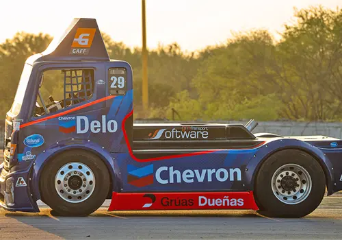 Dueñas defenderá los colores de Chevron Racing Dueñas defenderá los colores de Chevron Racing