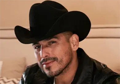 Espinoza Paz lanza nuevo sencillo Espinoza Paz lanza nuevo sencillo