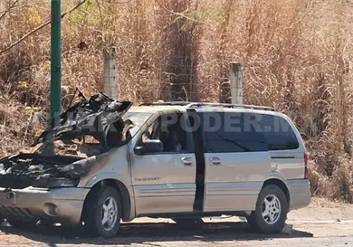 Arde vagoneta en la rampa a Vida Mejor