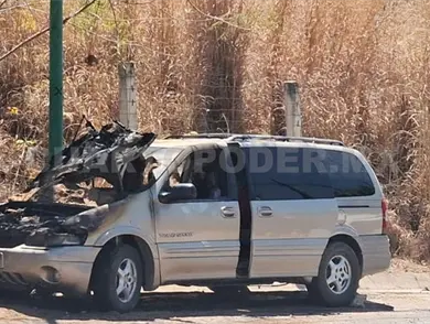Arde vagoneta en la rampa a Vida Mejor Arde vagoneta en la rampa a Vida Mejor