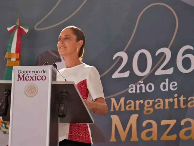 Llama Claudia a la calma tras bloqueos por muerte de capo