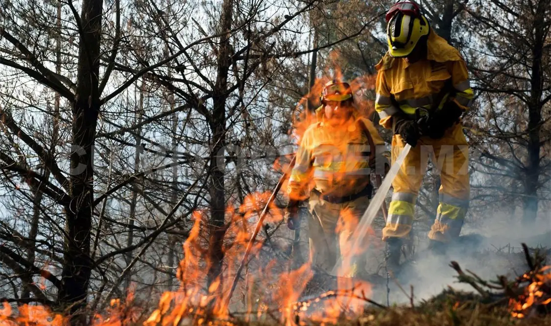 Pidieron a la población a no exponerse al ambiente y evitar actividades al aire libre. Diego Pérez / CP
