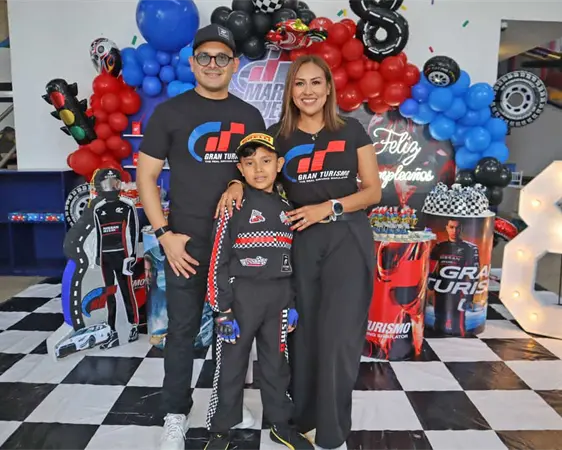 Mario Jesé cumple 8 años Mario Jesé cumple 8 años