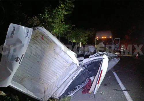 Choque en autopista salda con un muerto