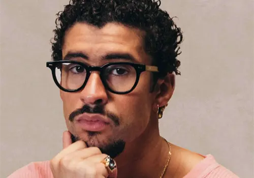 Bad Bunny honra a Willie Colón Bad Bunny honra a Willie Colón