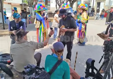 Discovery Channel filma la cultura zoque Discovery Channel filma la cultura zoque