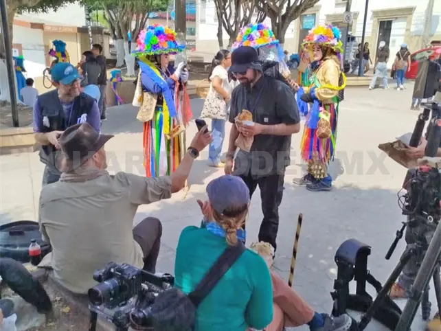 Discovery Channel filma la cultura zoque Discovery Channel filma la cultura zoque