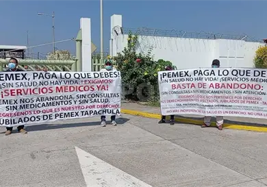Siguen protestas en Pemex por servicios médicos Siguen protestas en Pemex por servicios médicos