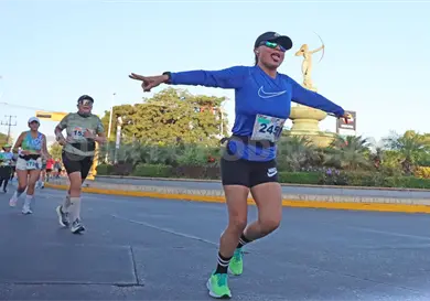 Presentan carrera Pasos de Luz Presentan carrera Pasos de Luz