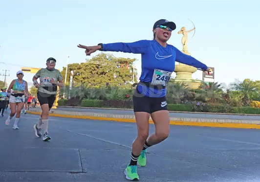 Presentan carrera Pasos de Luz Presentan carrera Pasos de Luz