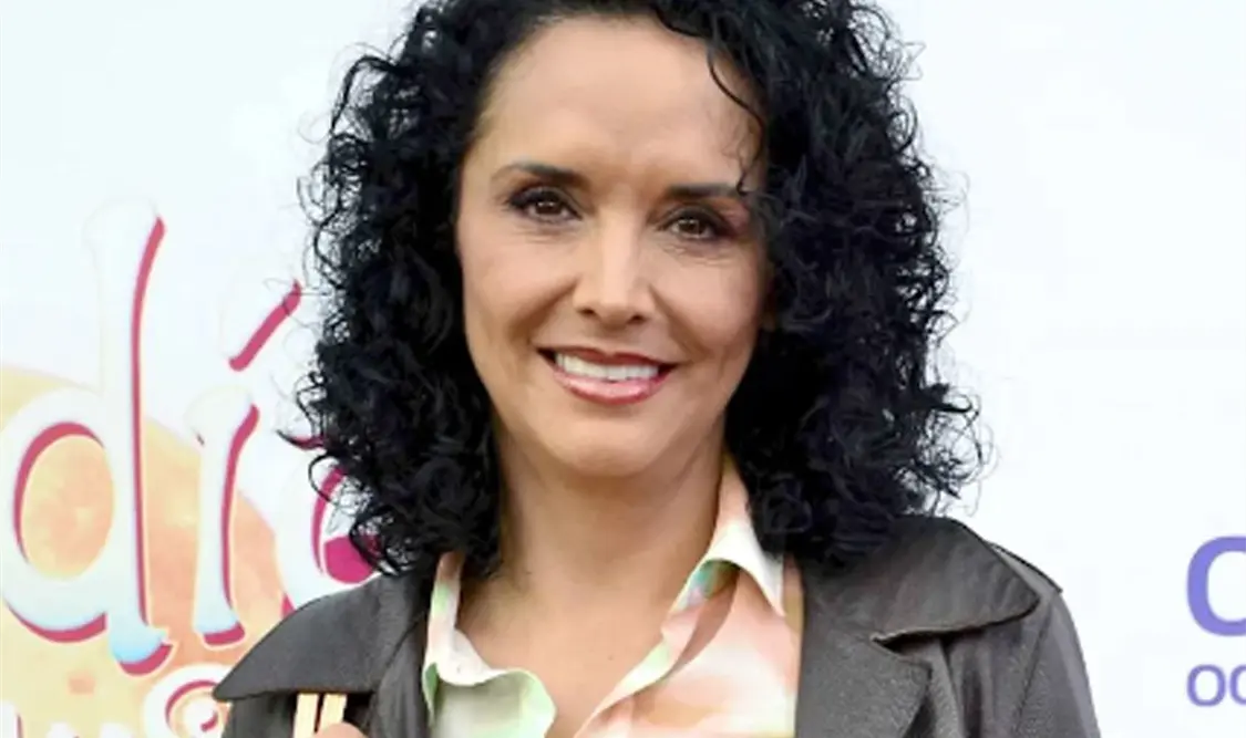 Mayra Rojas le entra a todo