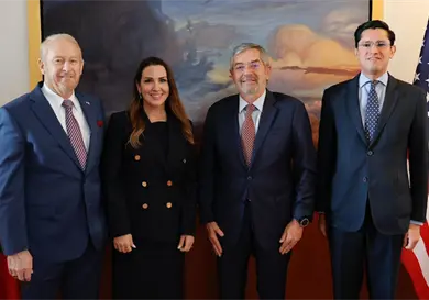 De la Fuente se reúne con zar antidrogas de EUA De la Fuente se reúne con zar antidrogas de EUA