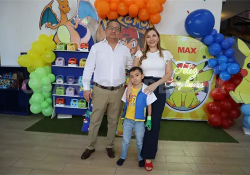 Max cumple 7 años Max cumple 7 años