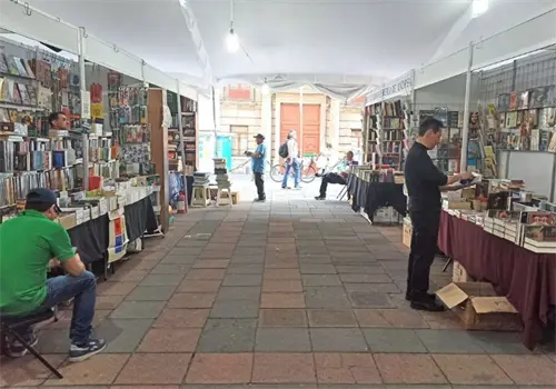 Libreros de viejo celebran 38 a&ntilde;os