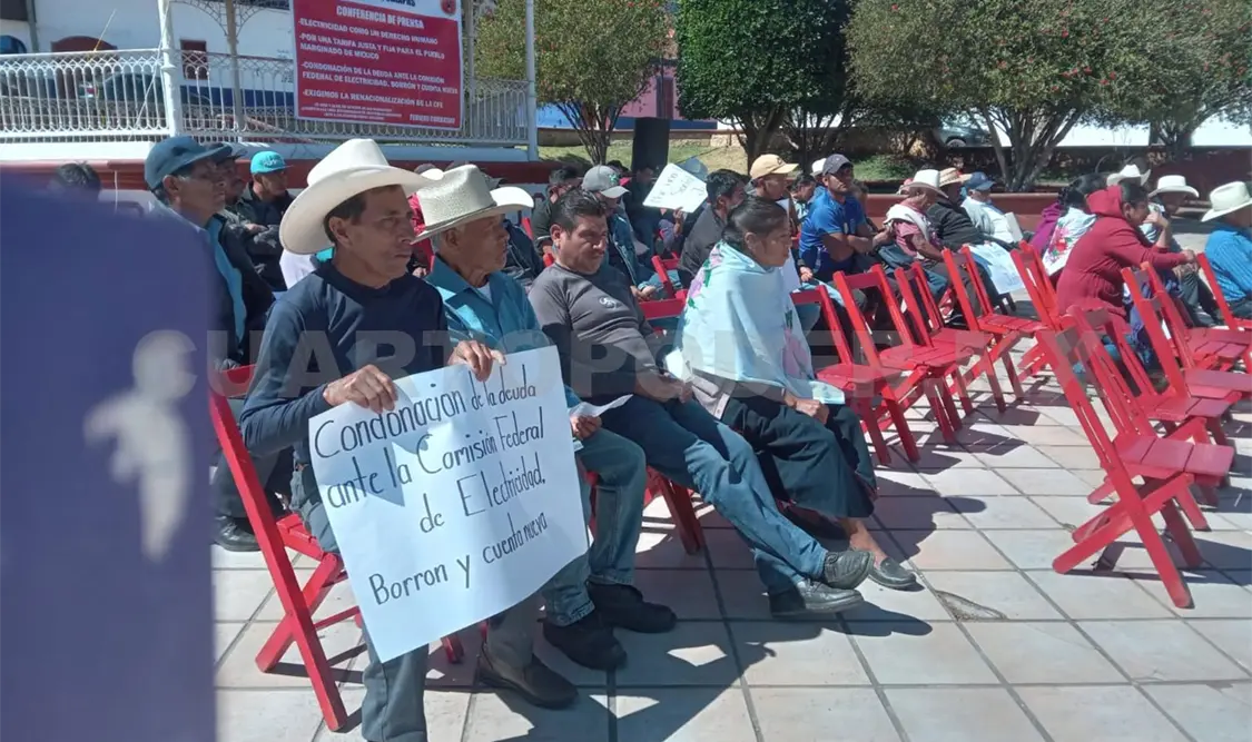 La agrupación demandó una tarifa justa y fija por el consumo de energía eléctrica para los pueblos de mayor marginación. Elio Henríquez / CP