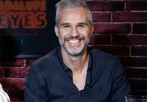 Juan Pablo Medina cura sus memorias Juan Pablo Medina cura sus memorias