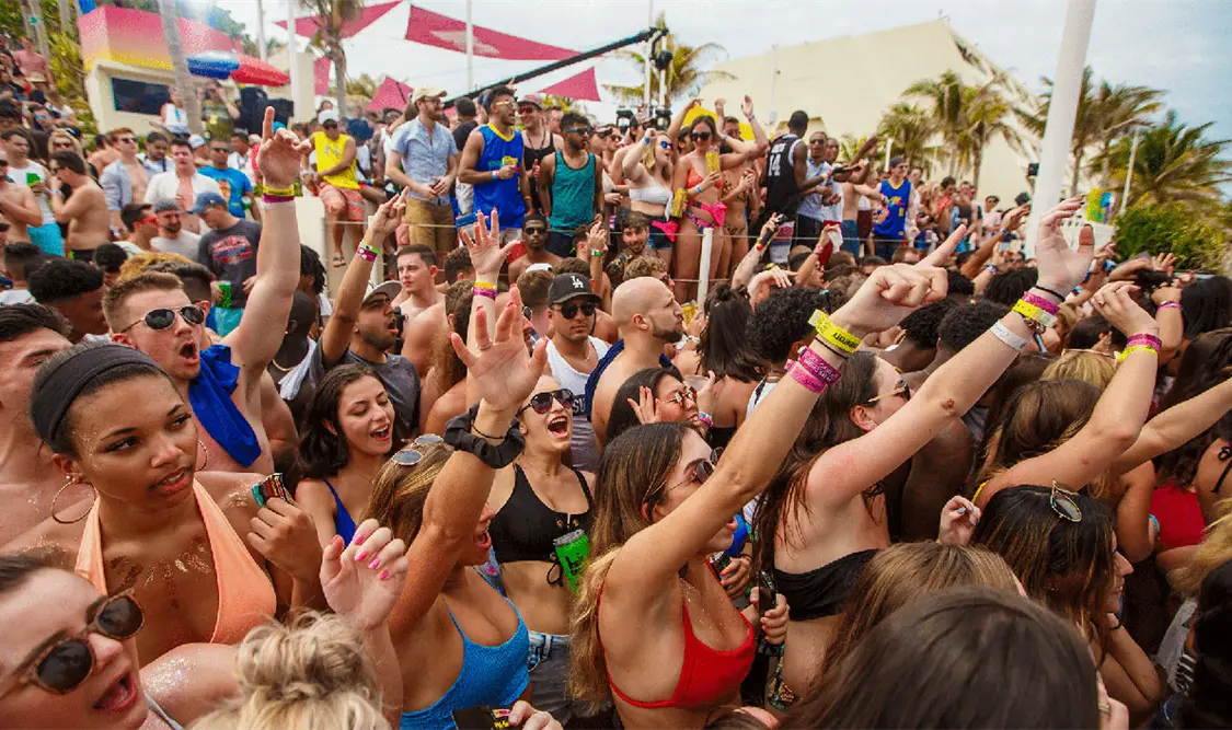 Ciudadanos estadounidenses han fallecido o sufrido enfermedades graves por consumir drogas sintéticas. Cortesía