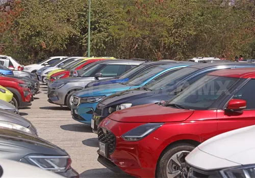 Choferes de plataformas denuncian abandono