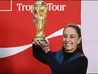 Sheinbaum recibe la Copa del Mundo Sheinbaum recibe la Copa del Mundo