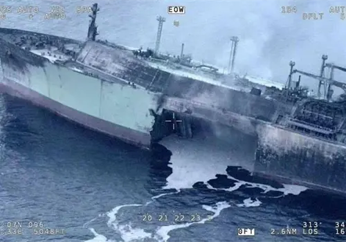 EUA hunde buque iran&iacute;; deja 83 muertos