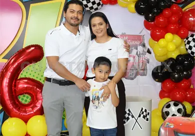 &iexcl;Jos&eacute; Maximiliano acelera a los 6!