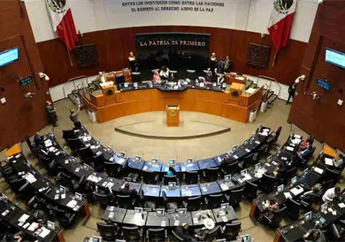 Morena, abierto a ajustar la reforma electoral