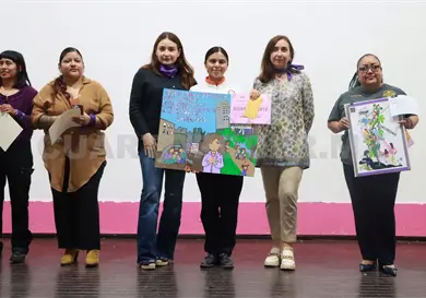 Con carteles conmemoran D&iacute;a de la Mujer