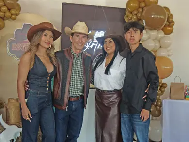 Celebrando los 65 a&ntilde;os de Esteban