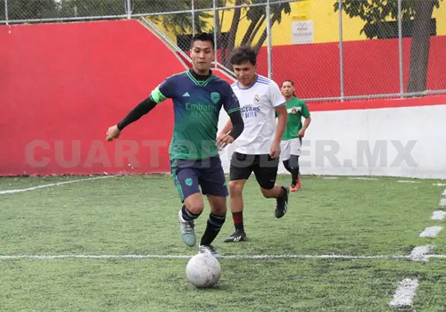 Deportivo Rayo domina el Torneo Supremo