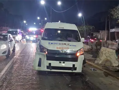 Una aparatosa colisi&oacute;n m&uacute;ltiple deja seis heridos