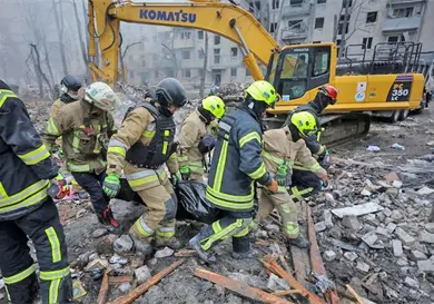 Impacta misil ruso en J&aacute;rkiv, Ucrania