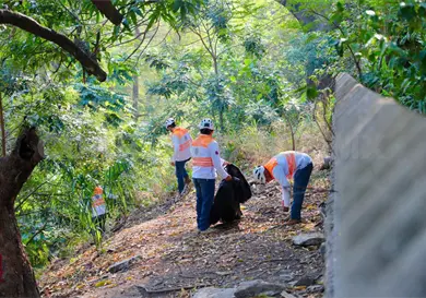 Limpian zonas del r&iacute;o Sabinal