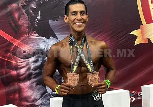 Al podio en Mr. M&eacute;xico Principiantes y Novatos