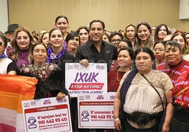 Reafirman compromiso con las mujeres